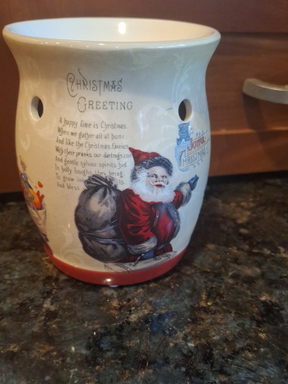 Retired Yankee Candle Vintage Santa Christmas Ceramic Warmer - Red and Cream
